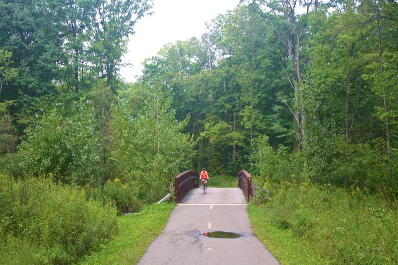 Border to Border Trail - Hudson Mills Metropark to Zeeb Road